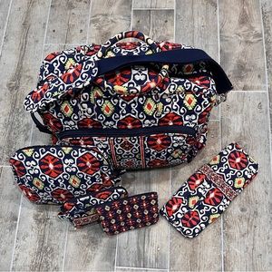 Vera Bradley Sun Valley 5 piece Weekender Bag & Accessories Lot.